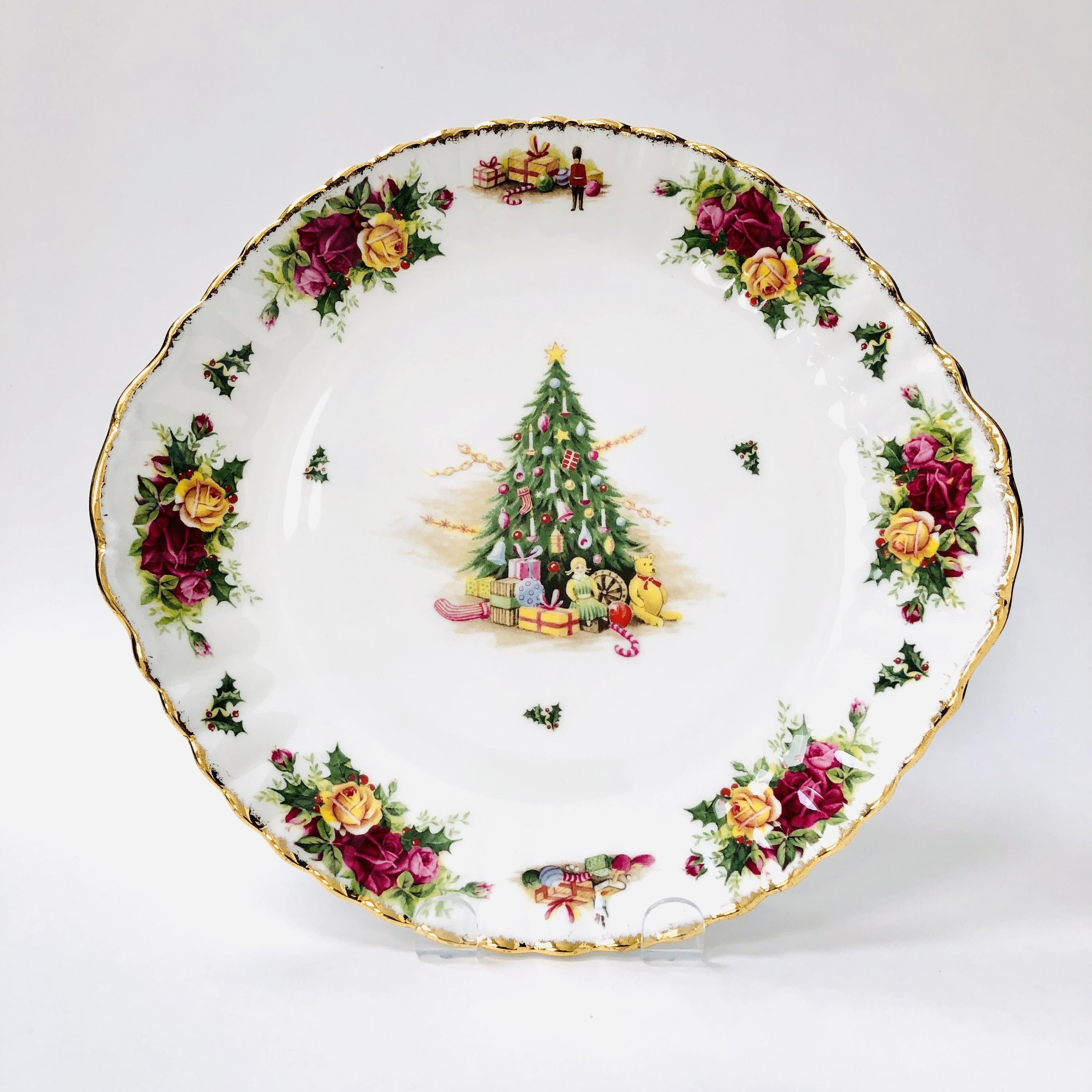 Royal Albert Xmas Plate Royal Albert Christmas Magic Dinner Plate