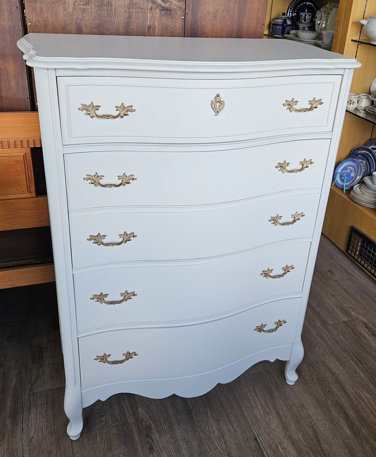 Highboy chest of 4 drawers painted white