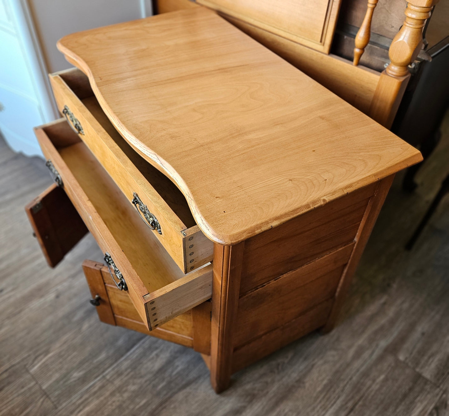 Vintage maple washstand