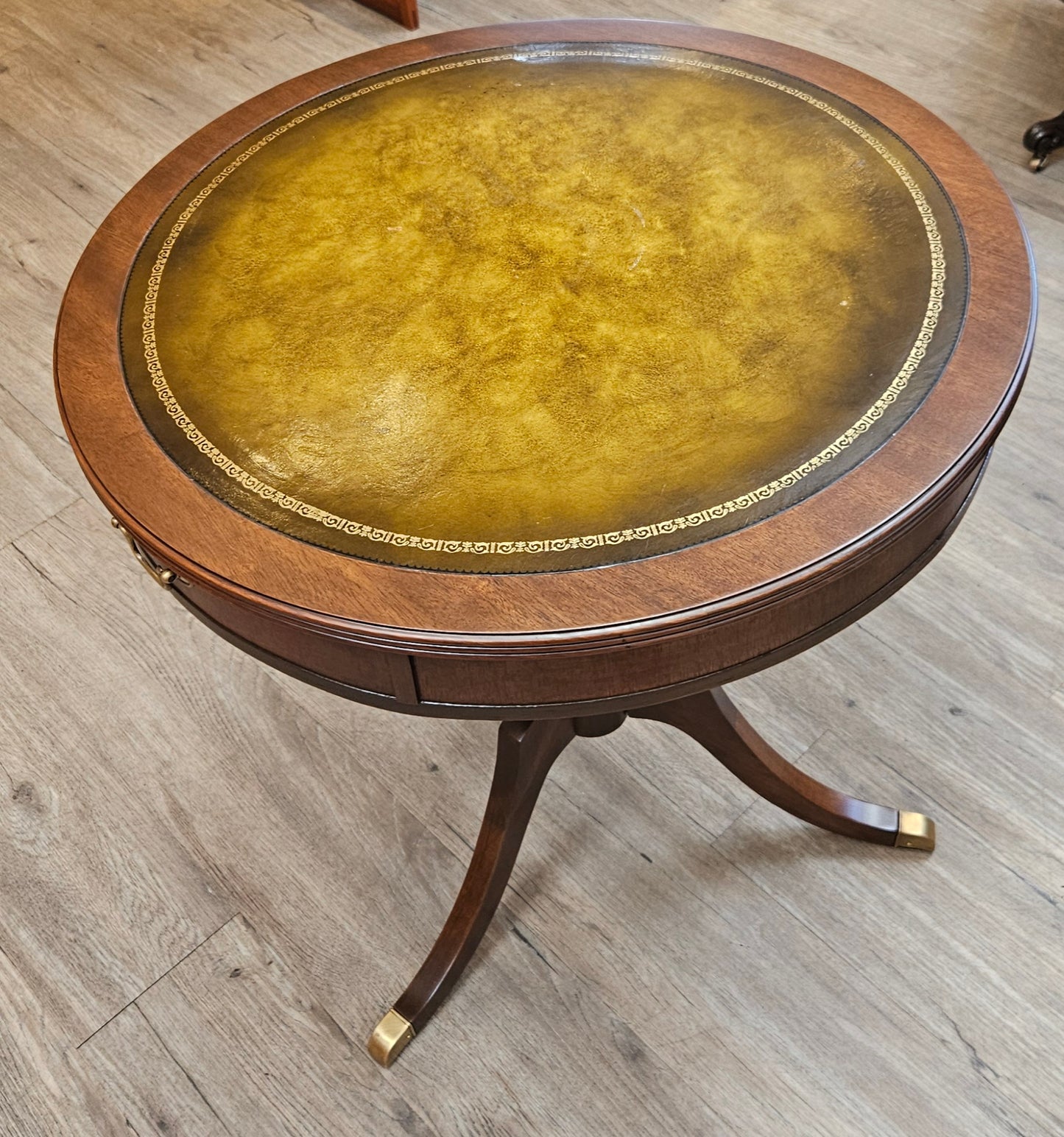 Round parlour table, leather top