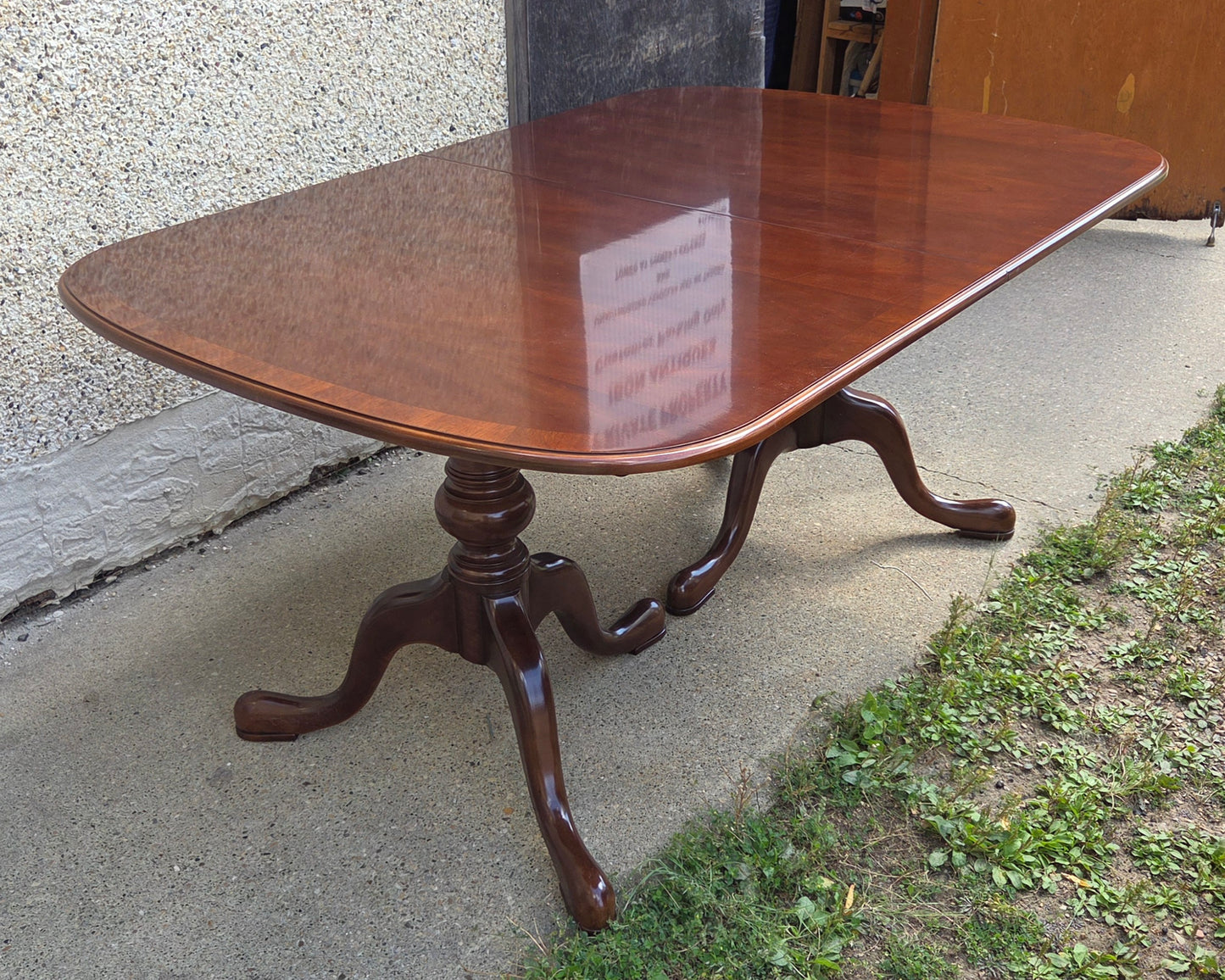Strathroy dining table with 3 leaves, 8 chairs