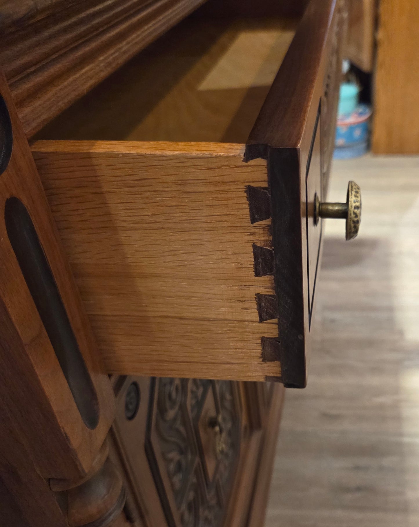 Walnut china cabinet, carved wood decorations on doors