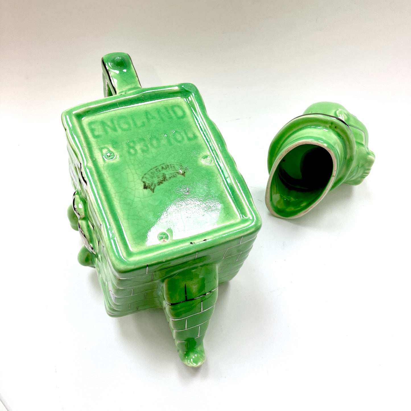 Lingard, Teapot, Figural, Humpty Dumpty, Vintage, Lime Green, Silver Trimmed, England, 830, 10L