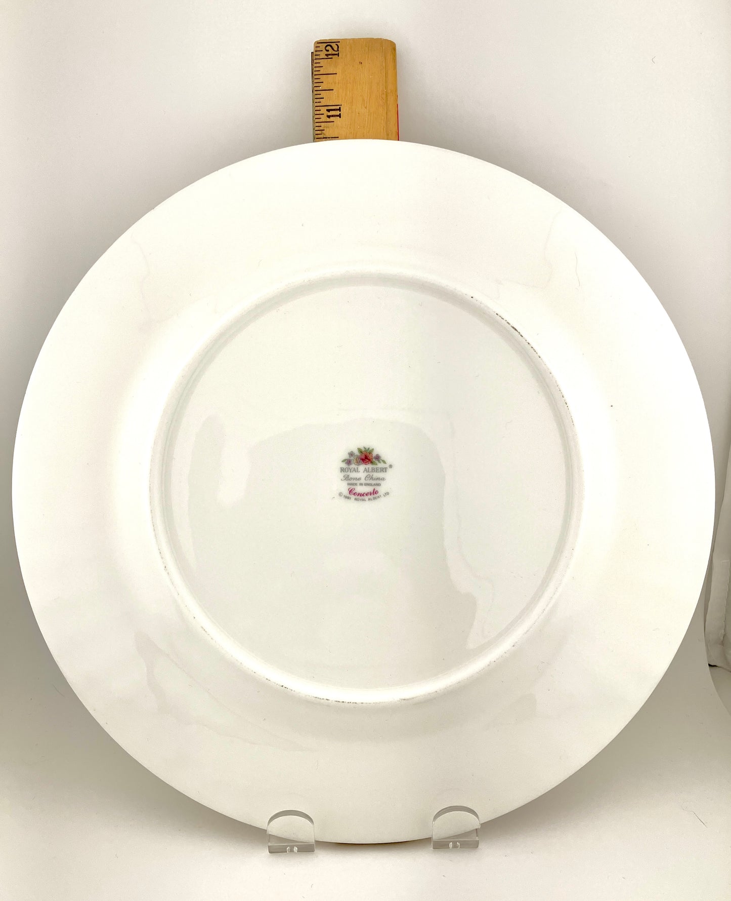 Royal Albert, Concerto, Dinner Plate, 10.25", vintage, Made in England, Floral