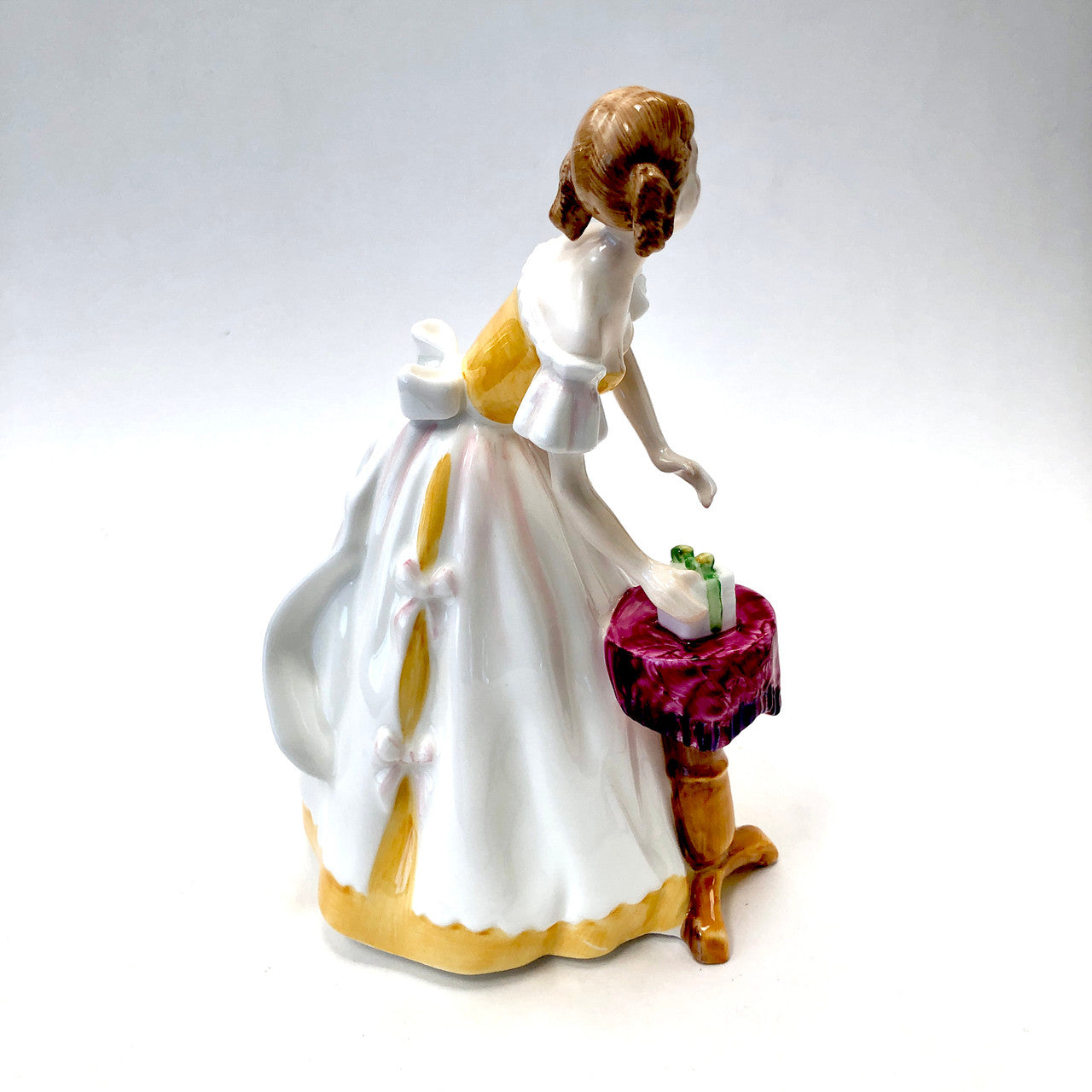 Royal Doulton, Happy Birthday, HN3095, HN 3095, Figurine, Vintage, England, Pauline Parsons, Lady, Yellow, Handpainted, Hand Painted