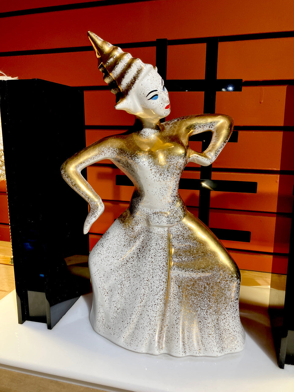 Gerry Moss, Hedi Schoop, Lucite, Table Lamp, Retro, Mid-Century, Thai Figurine, Ceramic,