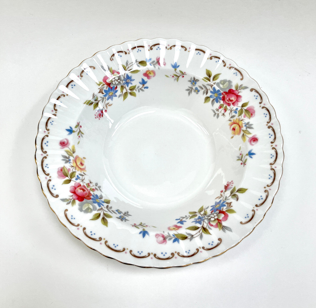 Royal Albert, Jubilee Rose, Rimmed, Soup, Bowl, 8" wide