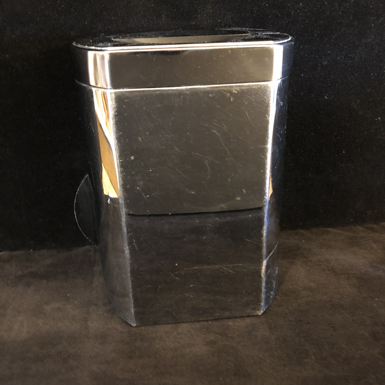 Vintage Kromex kitchen canister from the 1950s or 1960s.
We have two: “FLOUR” or “SUGAR”. Please indicate which you would like.
Good vintage condition with some age related wear.
8.75” high
5” wide
6.25” deep
SK69291
Ibon Antiques
10423 79 Avenue in Edmonton's Old Strathcona neighbourhood.
780 757 6777