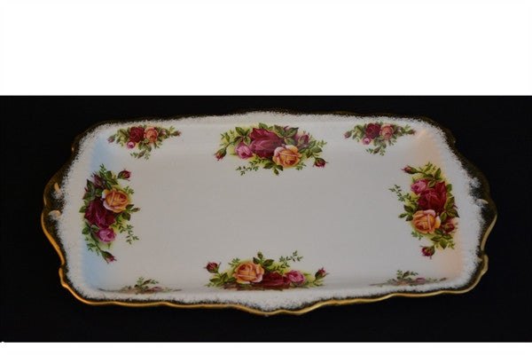 Royal Albert Old Country Roses Sandwich Tray Ibon Antiques royal-albert-old-country-roses-sandwich-tray-ibon-antiques