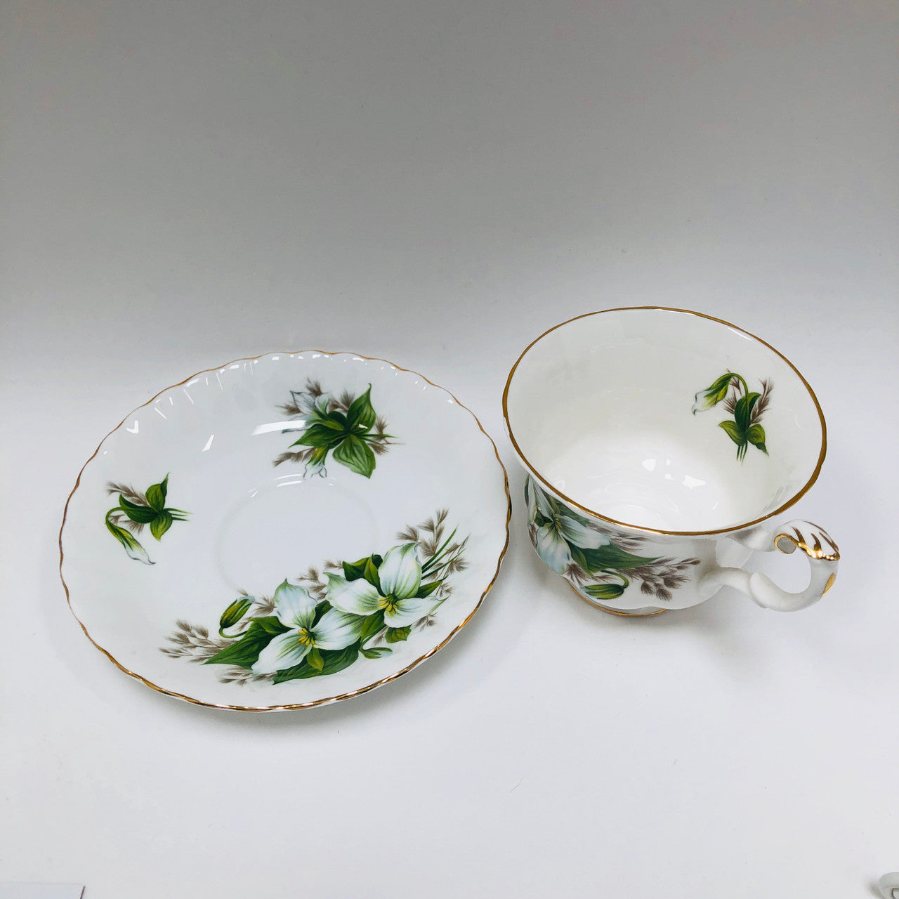 Royal Albert, Trillium, Cup and Saucer, Tea cup, Tea Cup, Vintage, England, Bone China