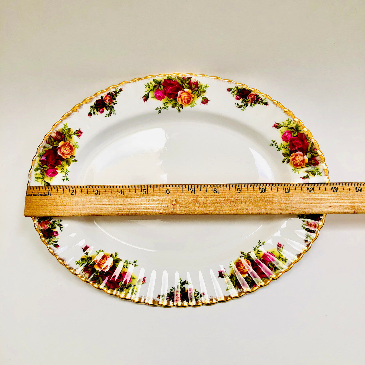 Royal Albert, Old Country Roses, Oval, Platter, Tray, 13", Serving, Vintage, Red, Roses, England, Steampunk