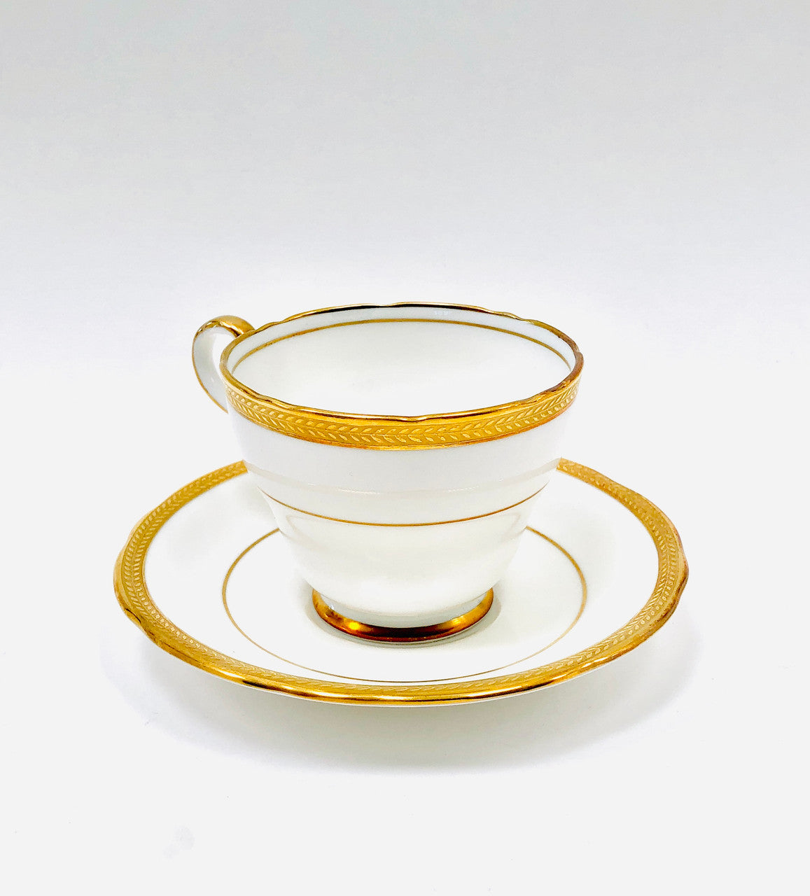 Aynsley, Elizabeth, Gold Encrusted, Laurel, Cup, Saucer, Teacup, Cup and Saucer, Fine Bone China, Vintage, Steampunk