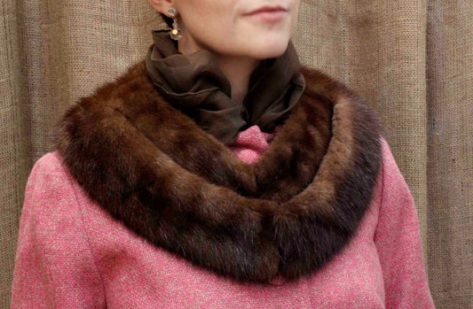 Vintage fur collar