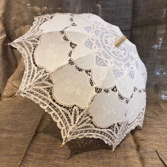 Beige-Ecru Old-Fashioned, Parasol, Umbrella, Batternburg , Lace, large.