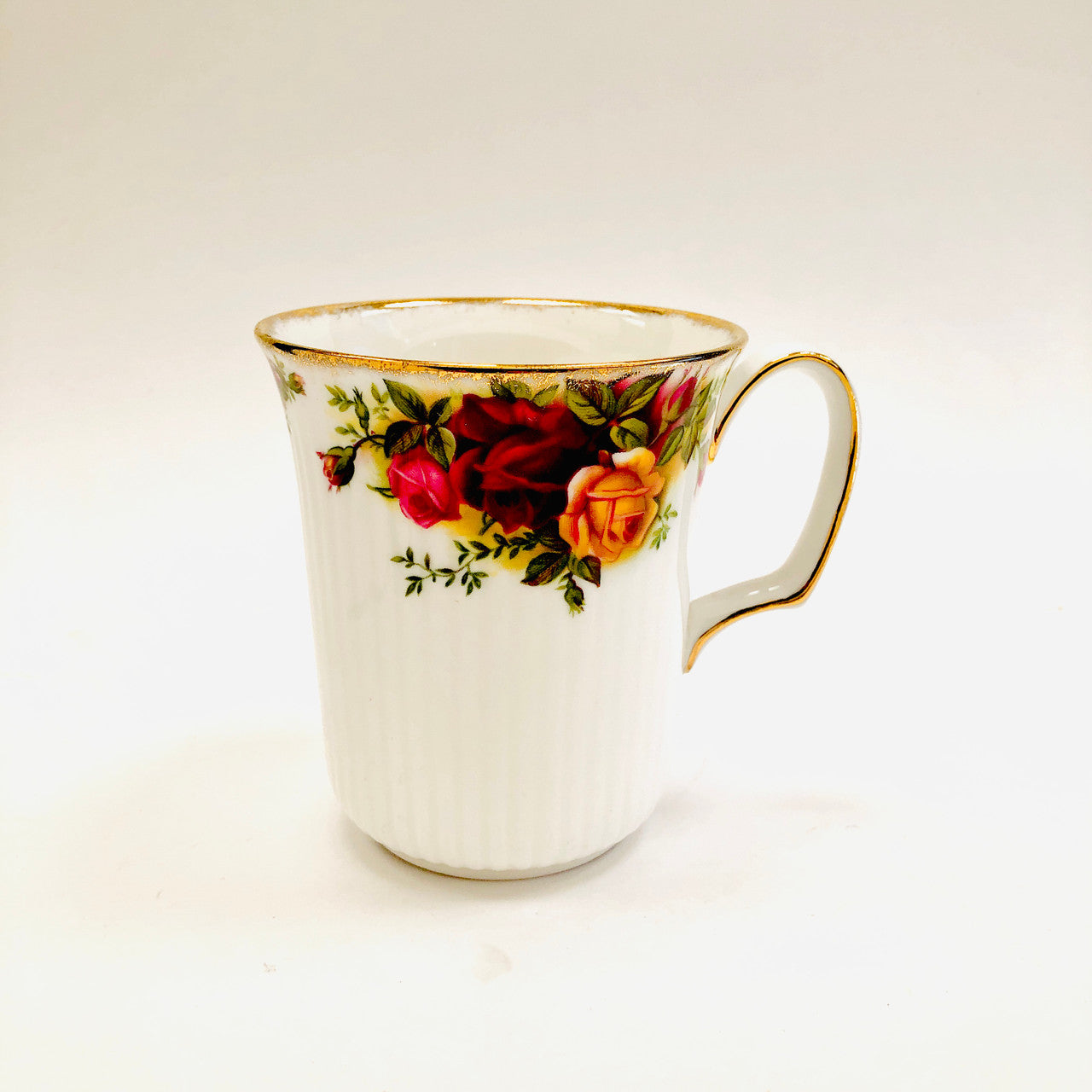 Royal Albert, Old Country Roses, Bristol Beaker, Mug, Coffee, Tea, Hot Chocolate, Vintage, Red, Roses, England,  Steampunk