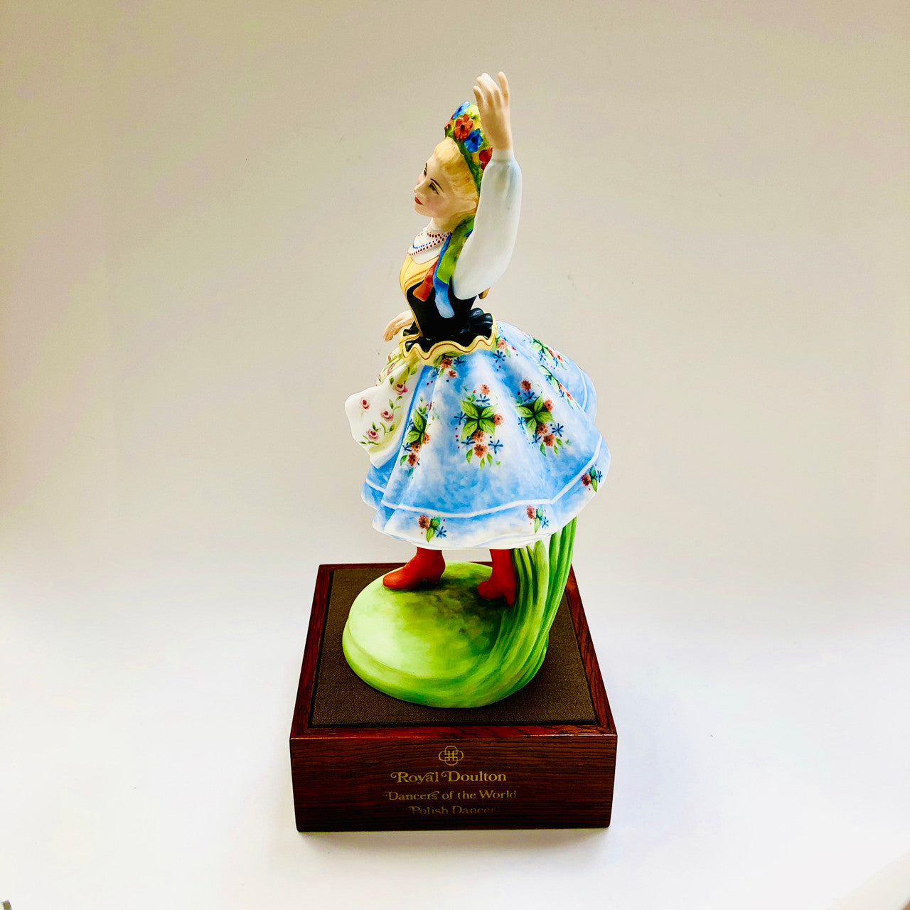 Royal Doulton, Dancers of the World, Polish Dancer, Poland, HN 2836, Figurine, Ceramic, Limited Edition, 1980, Peggy Davies