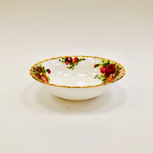 Royal Albert, Old Country Roses, Bowl, Nappie, Fruit, Dessert, Vintage, Red, Roses, England,  Steampunk