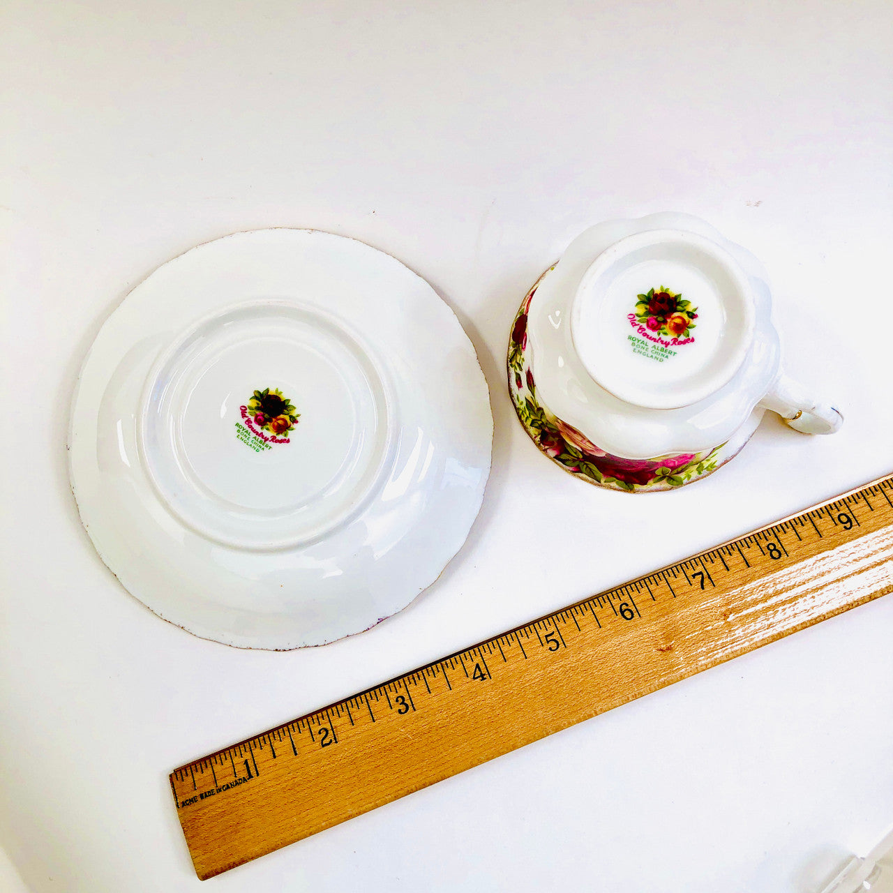 Royal Albert, Old Country Roses, Tea, Cup, Teacup, Saucer, Vintage, Red, Roses, England,