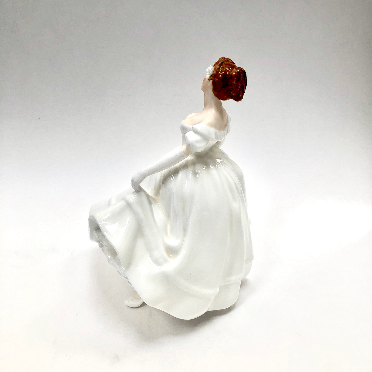 Royal Doulton, Nancy, HN2955, HN 2955 , Figurine, Vintage, England, Pauline Parsons, White, Lady