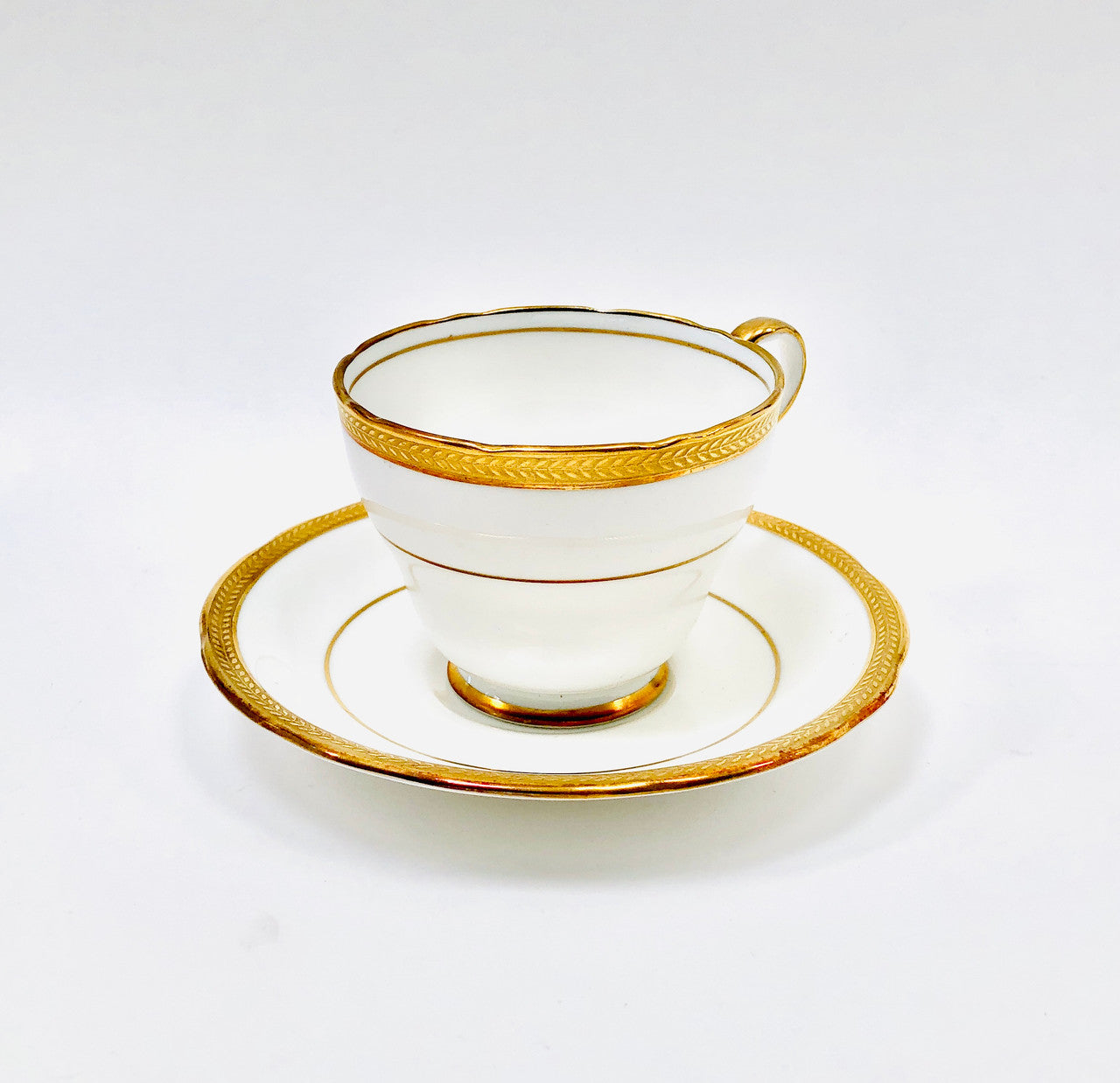 Aynsley, Elizabeth, Gold Encrusted, Laurel, Cup, Saucer, Teacup, Cup and Saucer, Fine Bone China, Vintage, Steampunk