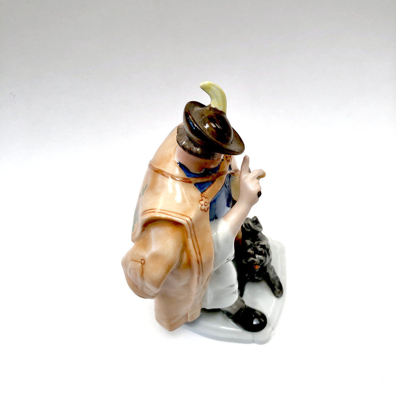 Herend, 5810, Figurine, Man Feeding Dog, Cheese, Hungary, Porcelain, Vintage, Mid-Century,