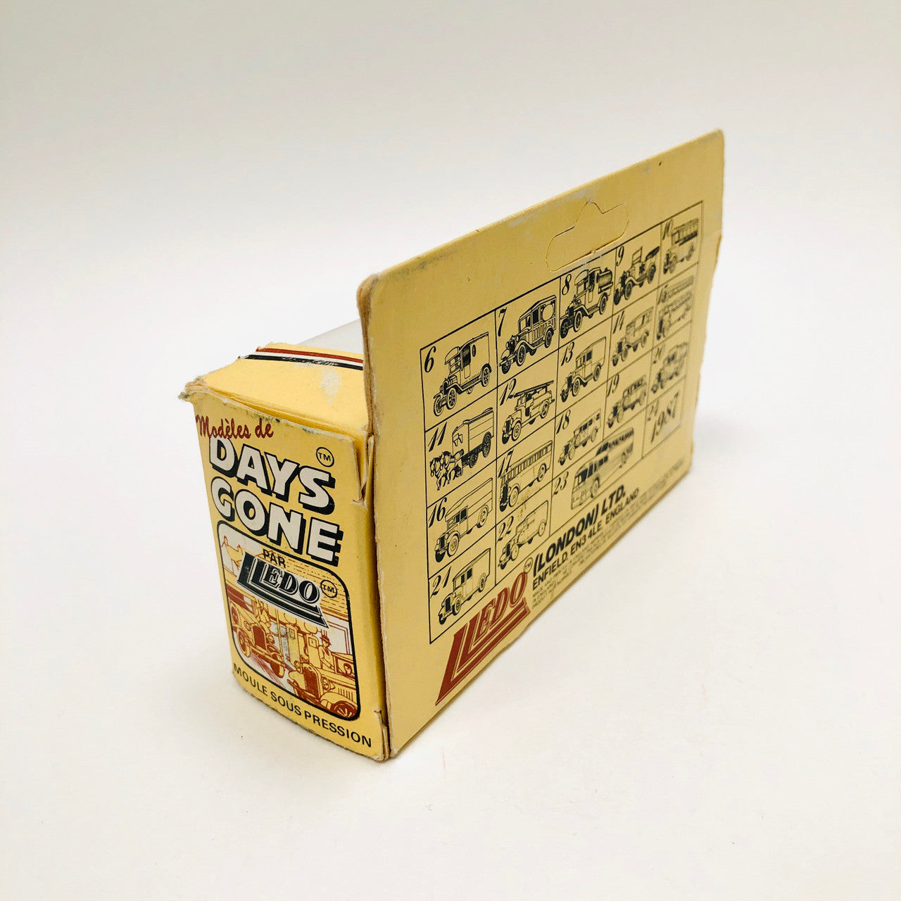 Lledo, Models of Days Gone, 1:60 scale, #17, Sky Blue, Bus, Coach, promotional for "Hamley's The Finest Toyshop in the World," die cast, model, vehicle