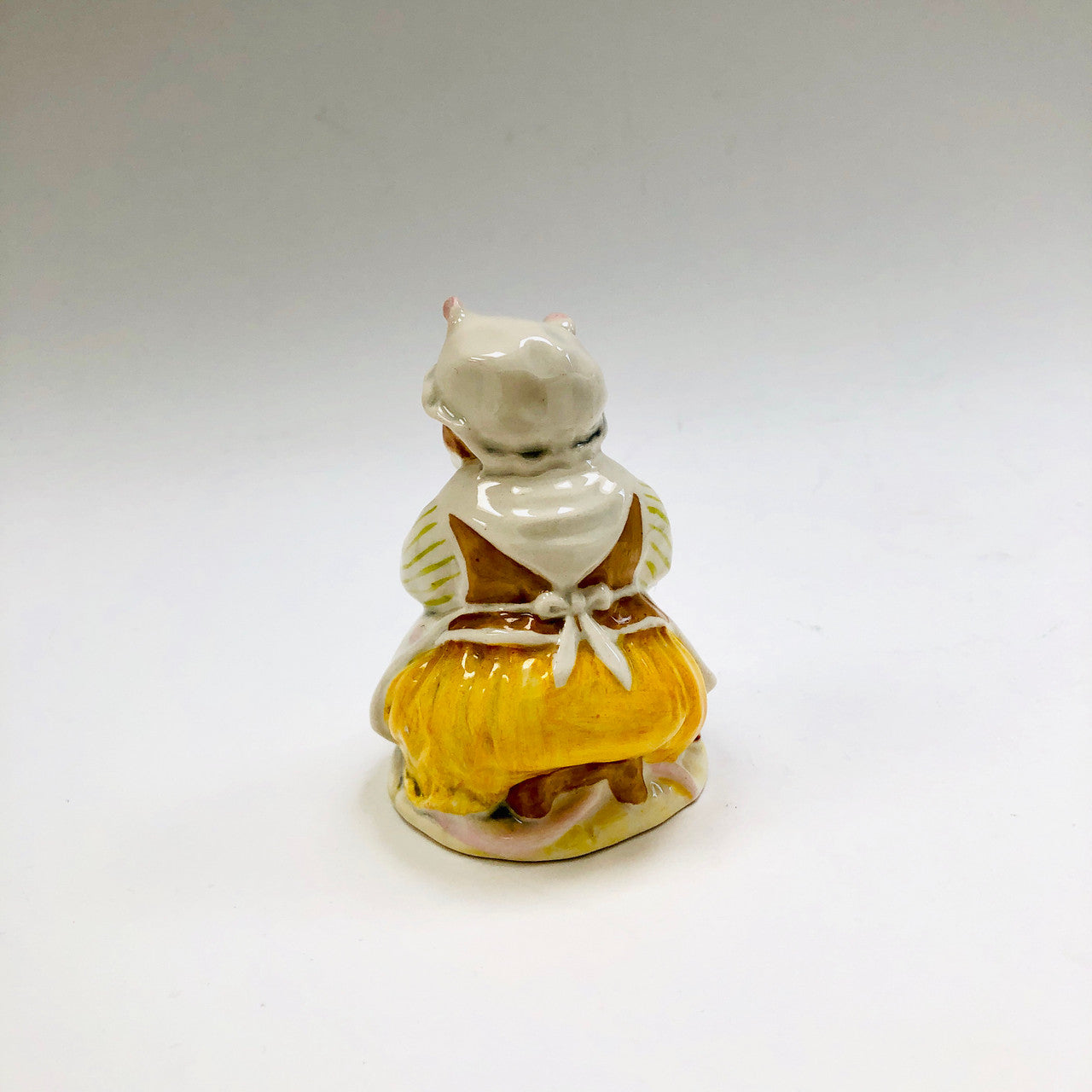 Royal Doulton,  Brambly Hedge, Lily Weaver, D.B.H. 19, 1988, Vintage, Jill Barklem, figurine, mouse