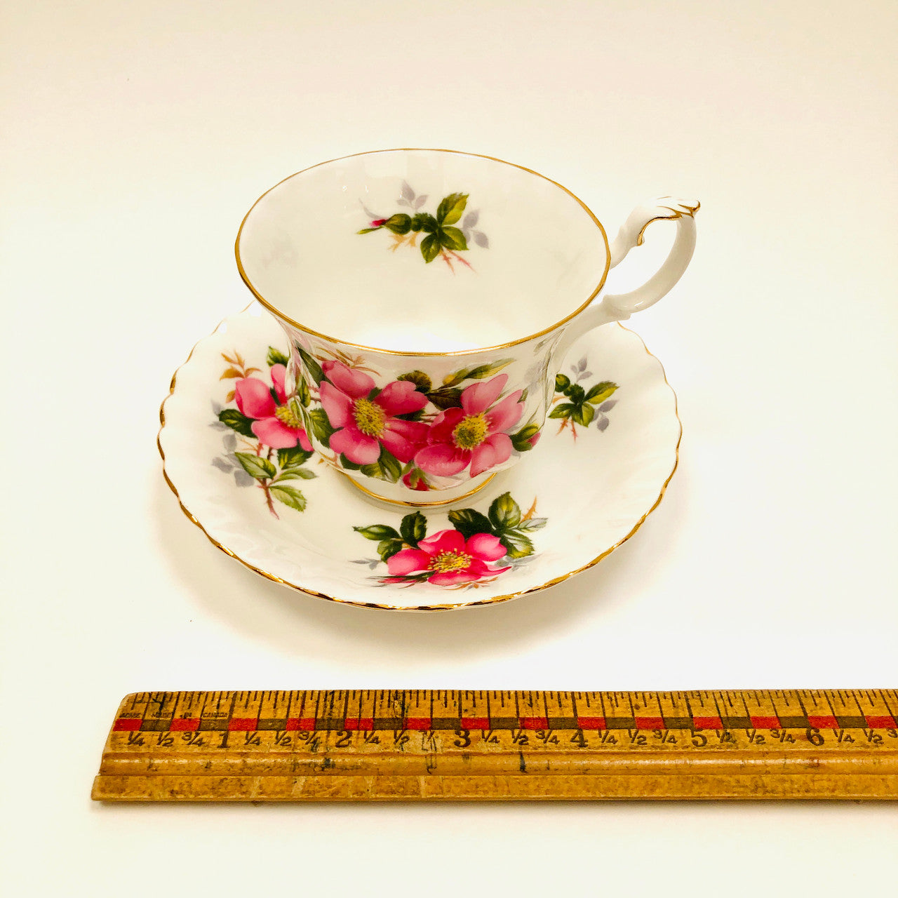 Royal Albert, Alberta, Prairie Rose, Montrose, Tea cup, Cup, Saucer, Cup and Saucer, Teacup, Wild Rose, Pink, Rose, Floral, Vintage
