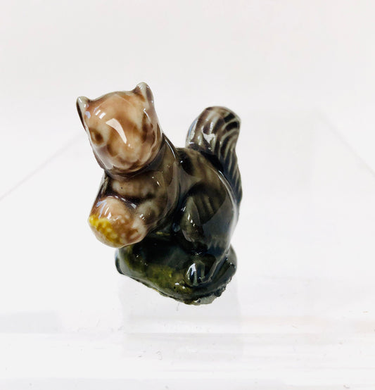 Wade, Whimsy, Red Rose, Figurine, Squirrel, Tea, Chipmunk, Vintage,