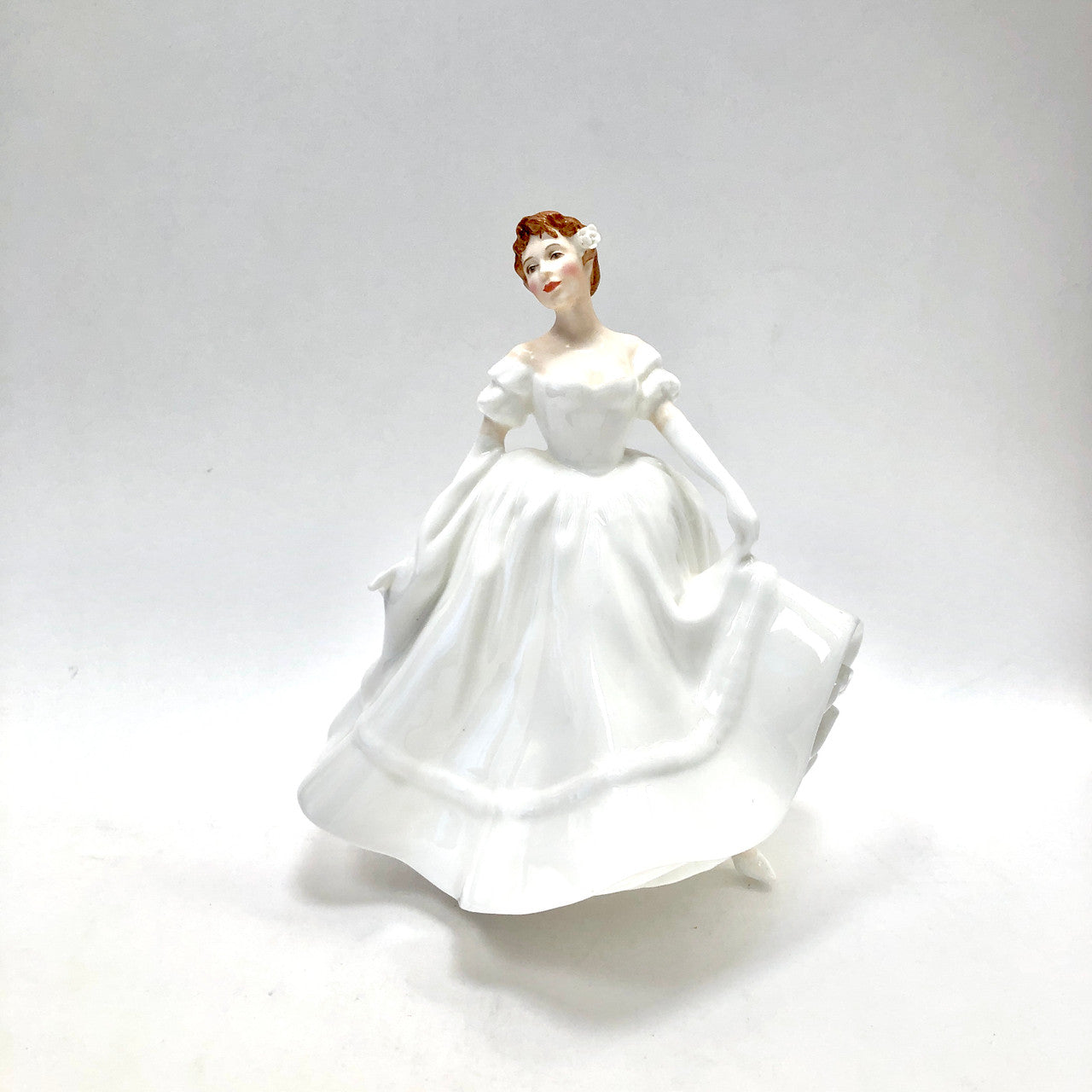 Royal Doulton, Nancy, HN2955, HN 2955 , Figurine, Vintage, England, Pauline Parsons, White, Lady