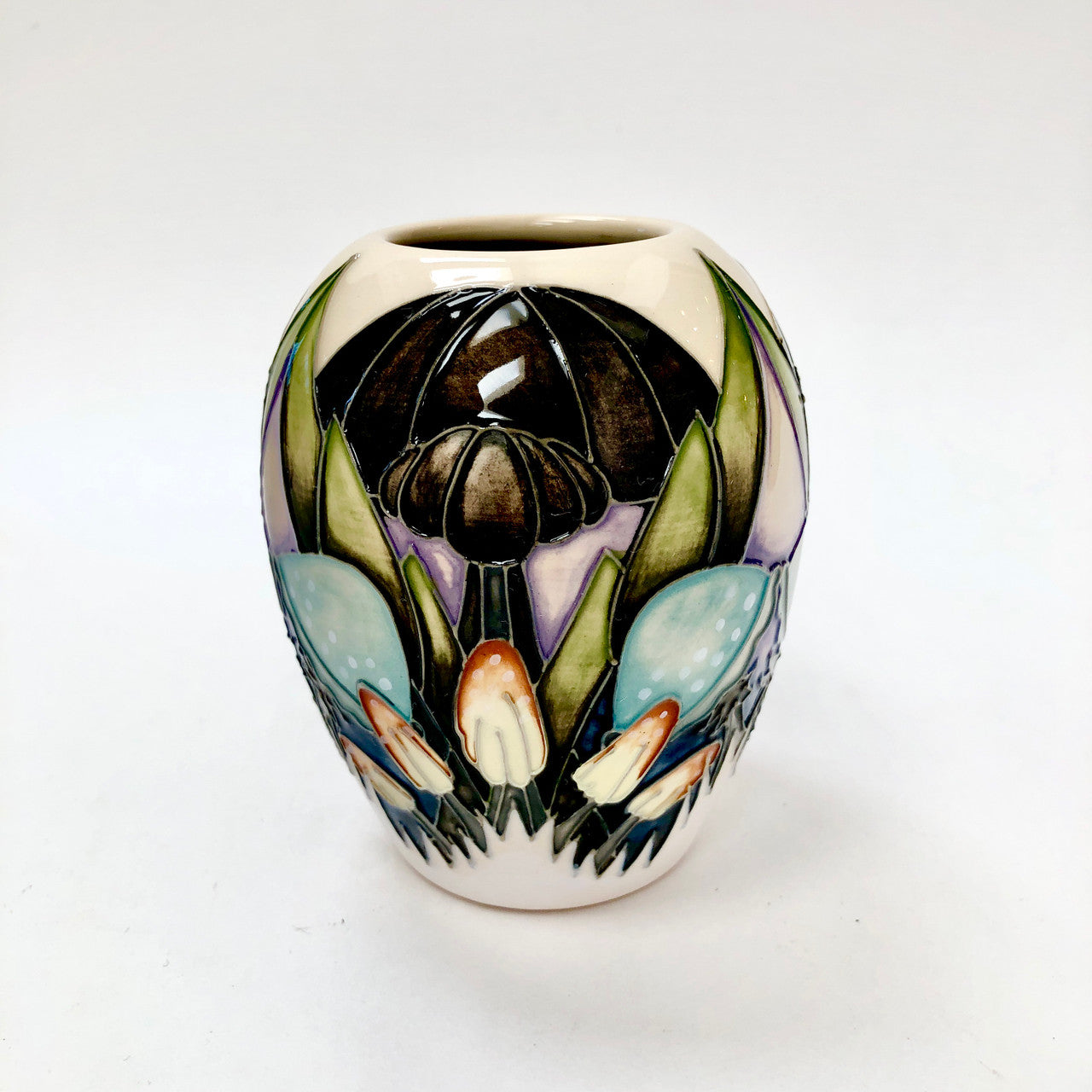 Moorcroft, Indigo Lace, Vase, 102-3, Vicky Lovatt
