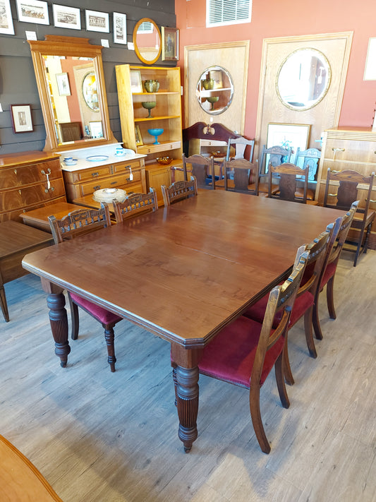 Victorian dining set, table with leaf and crank + 6 chairs