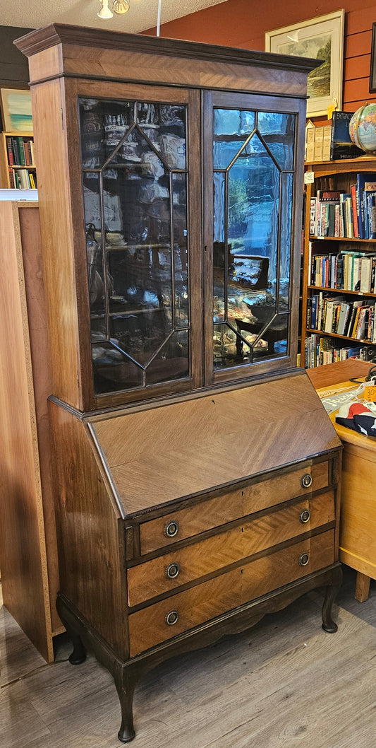 Antique secretaire in 2 parts