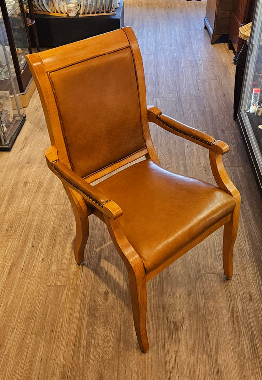 Maple and leather chair with arms