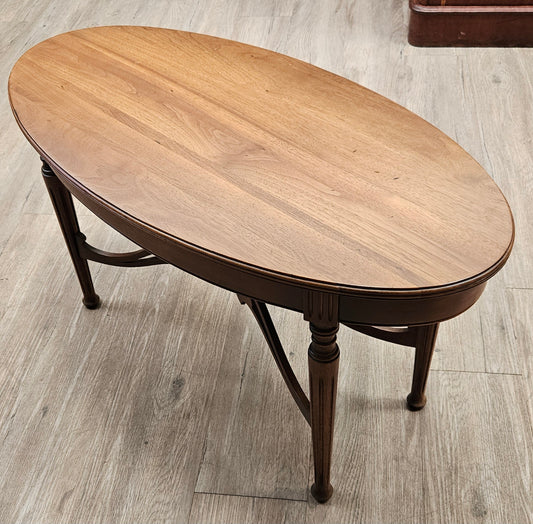 Oval coffee table