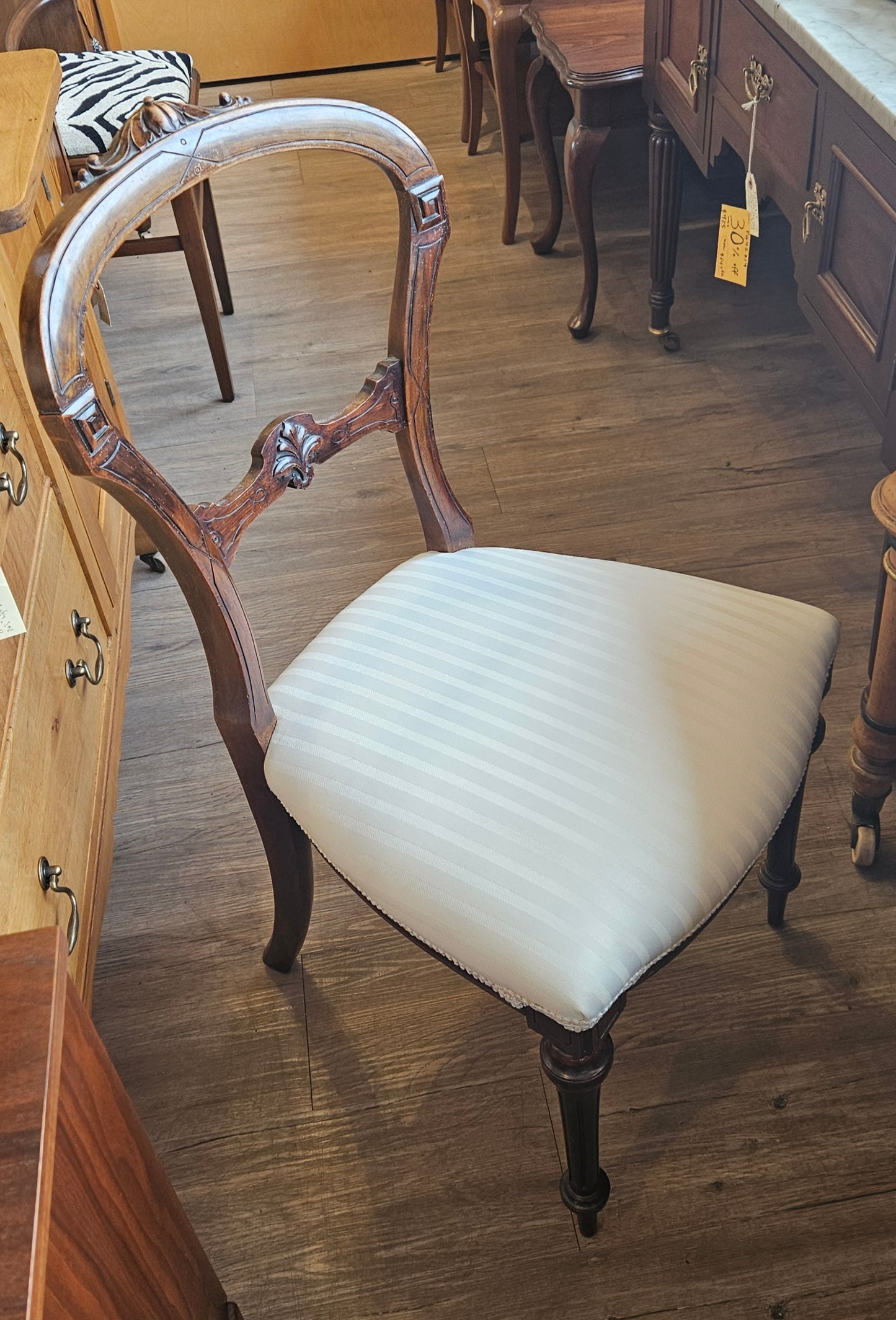 Victorian round back chair