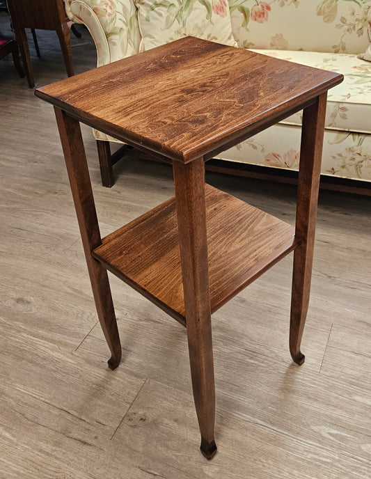 Small square 2 level parlour table