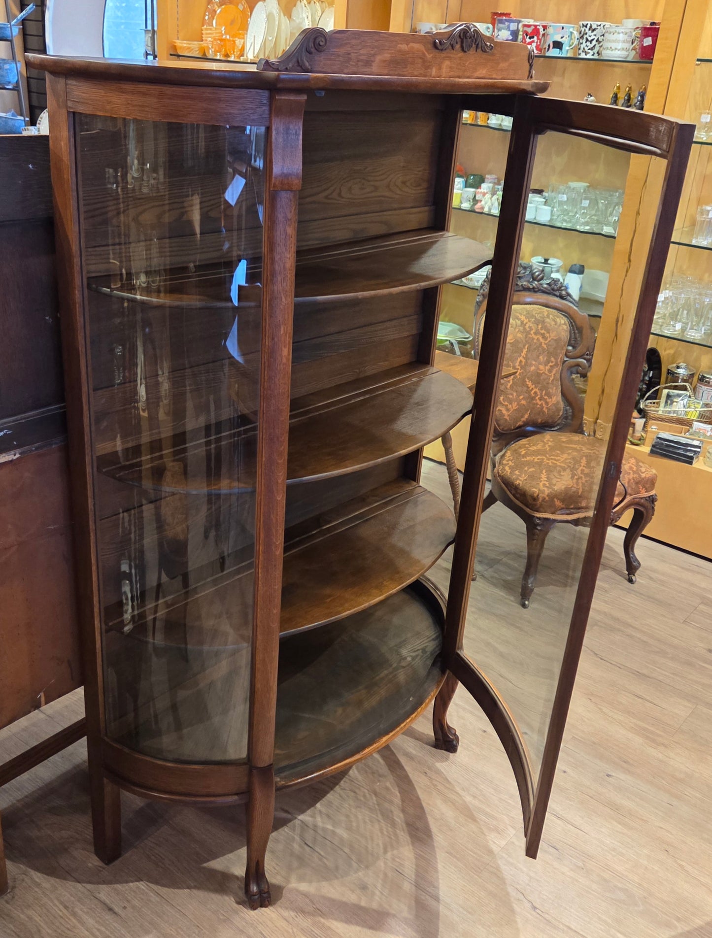 Rounded glass display cabinet, Victorian