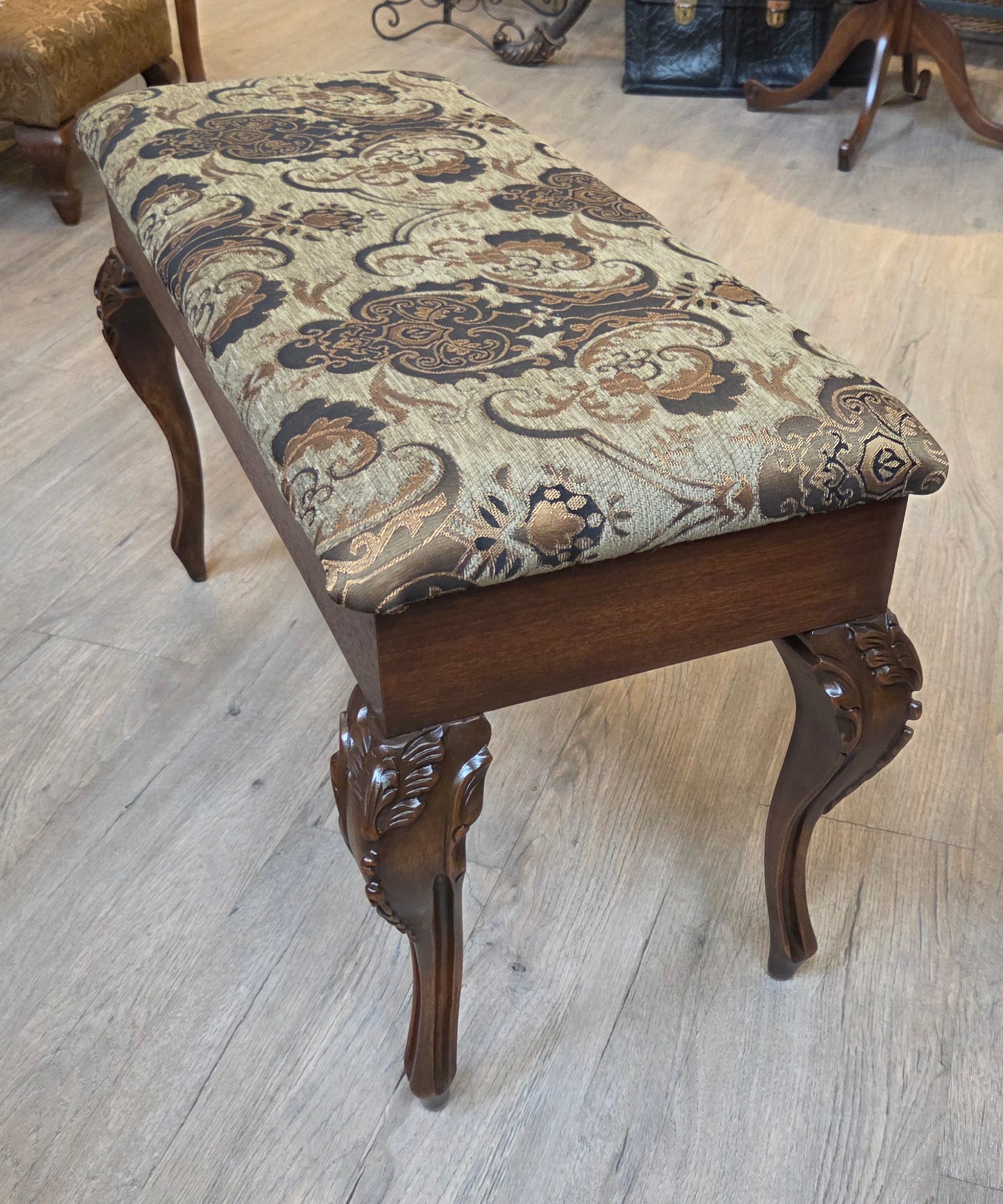 Upholstered piano bench with storage