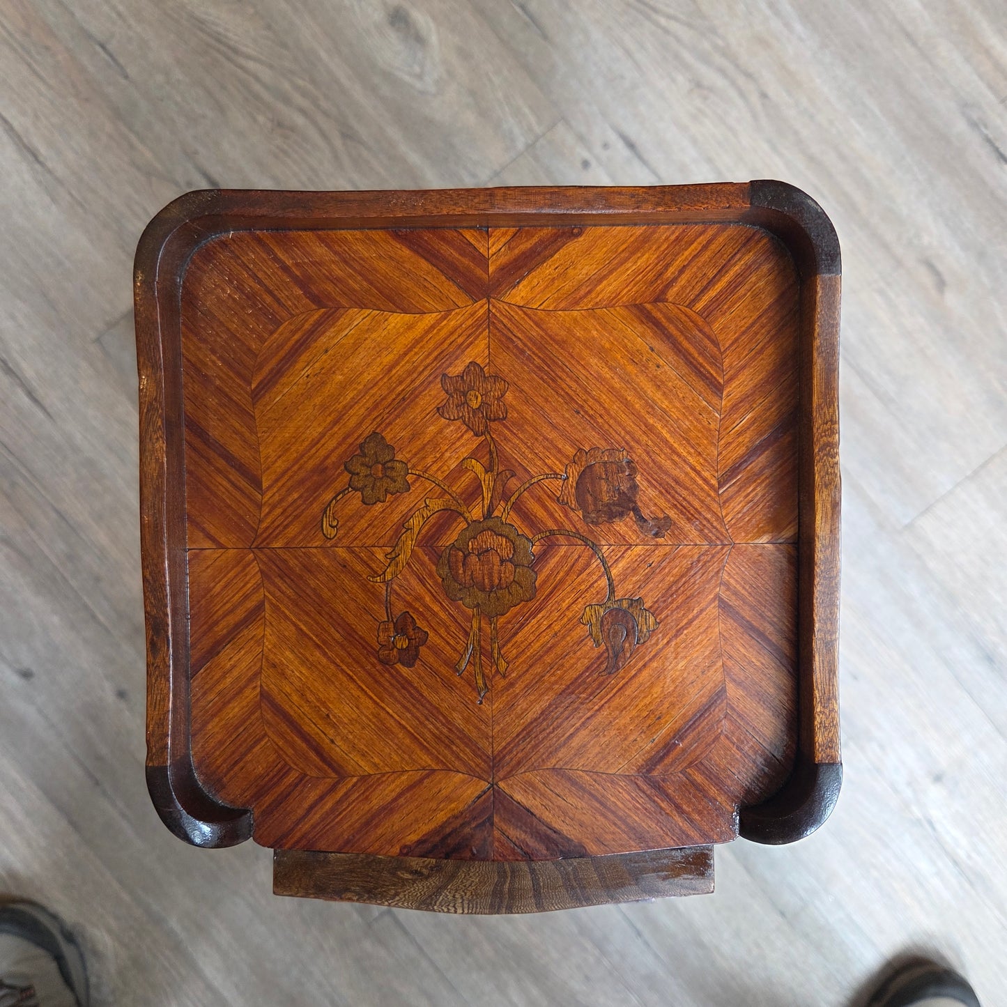 Tiny Victorian cabinet, 3 drawers, inlaid wood/parquetry design