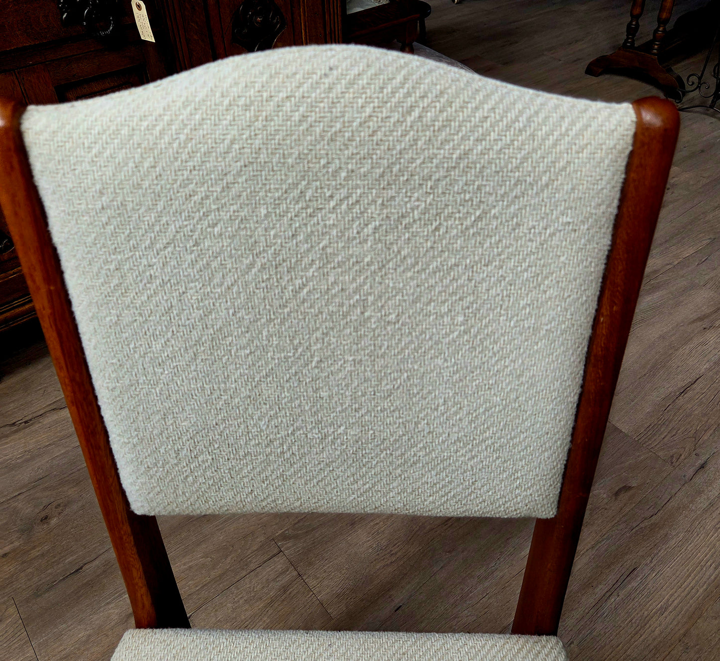 Set of 6 teak dining chairs