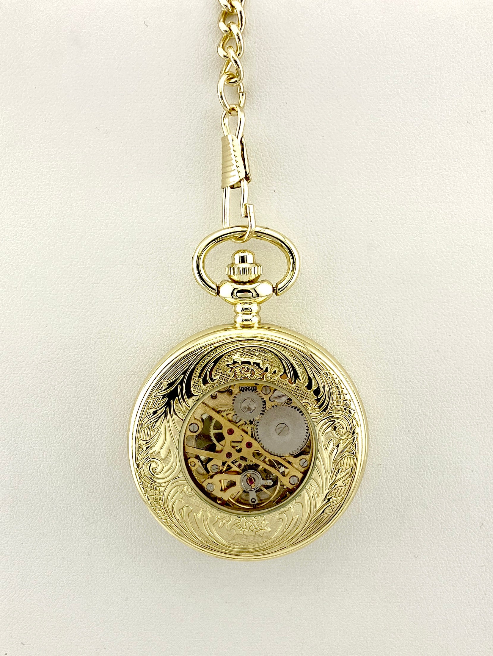 Winding Pocket Watch Non Vintage Gold Coloured Metal with Gears