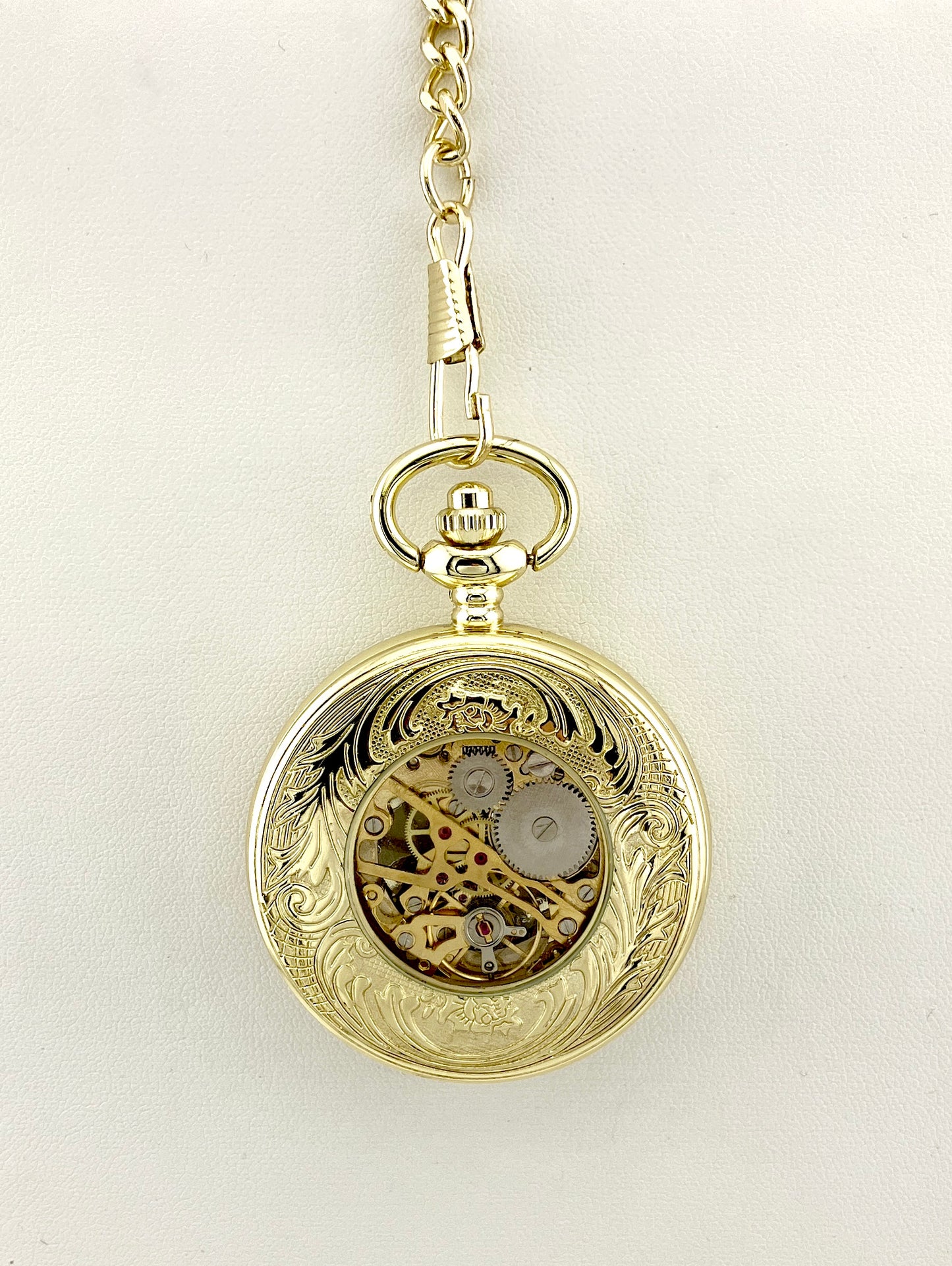 Winding Pocket Watch Non-Vintage Gold Coloured Metal with Gears Pattern, Hinged Cover