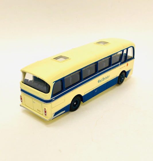 Gilbow, Exclusive First Editions, British Bus, Pocklington Star, East Yorkshire, Cavalier Coach, 12102, Cream, Blue