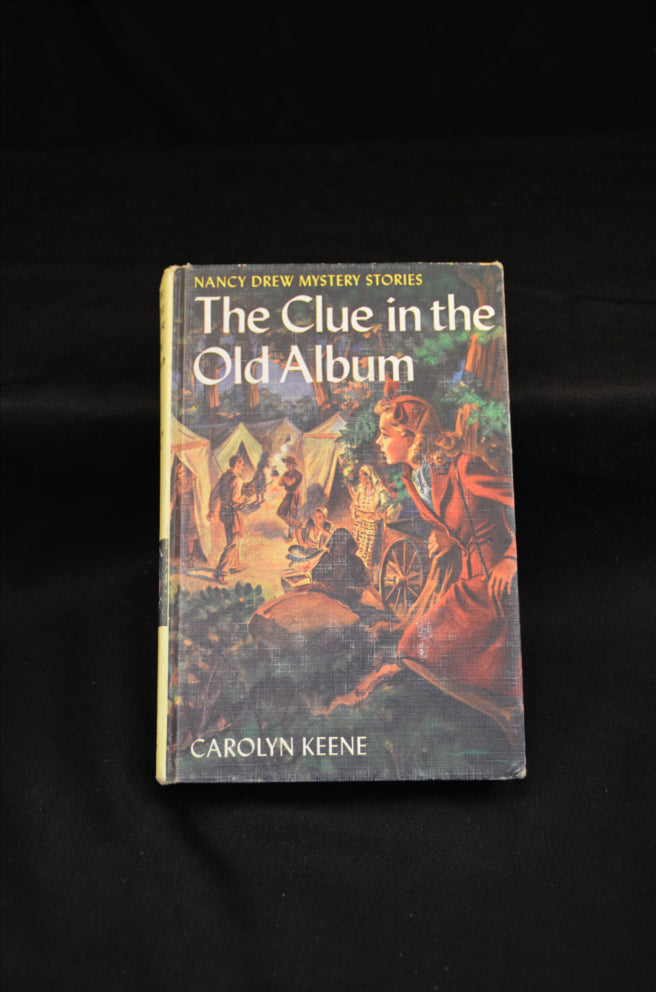 Carolyn Keene, Nancy Drew, Mystery, The Clue in the Old Album
