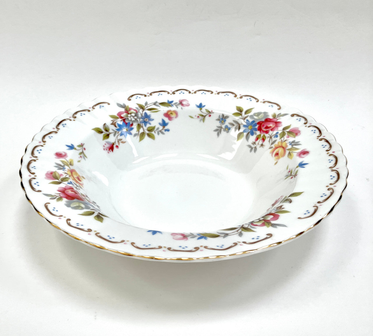 Royal Albert, Jubilee Rose, Rimmed, Soup, Bowl, 8" wide