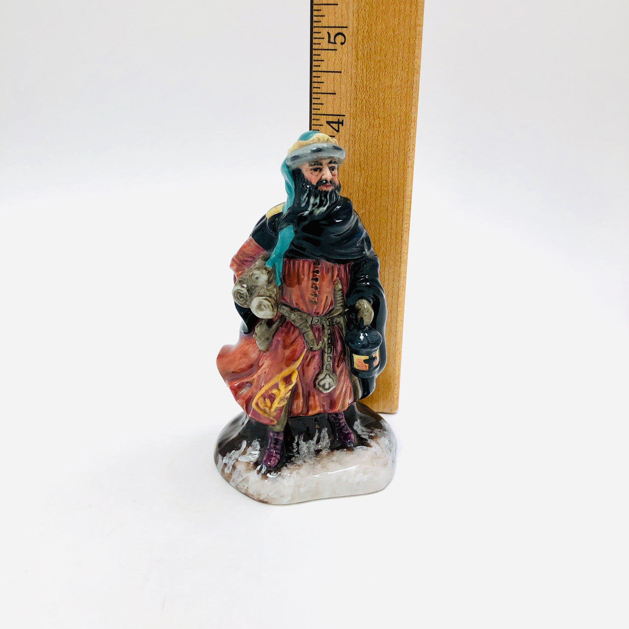 Royal Doulton, King Wenceslas, HN3262, HN 3262, Figurine, Fine Bone China, Miniature, Margaret Davies