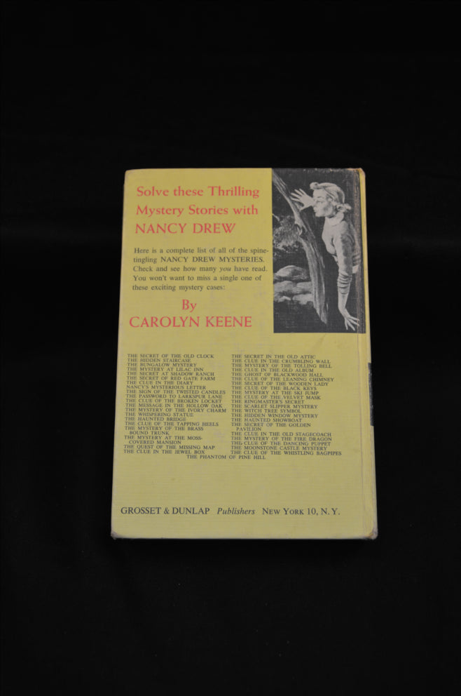 Carolyn Keene, Nancy Drew, Mystery, The Clue in the Old Album