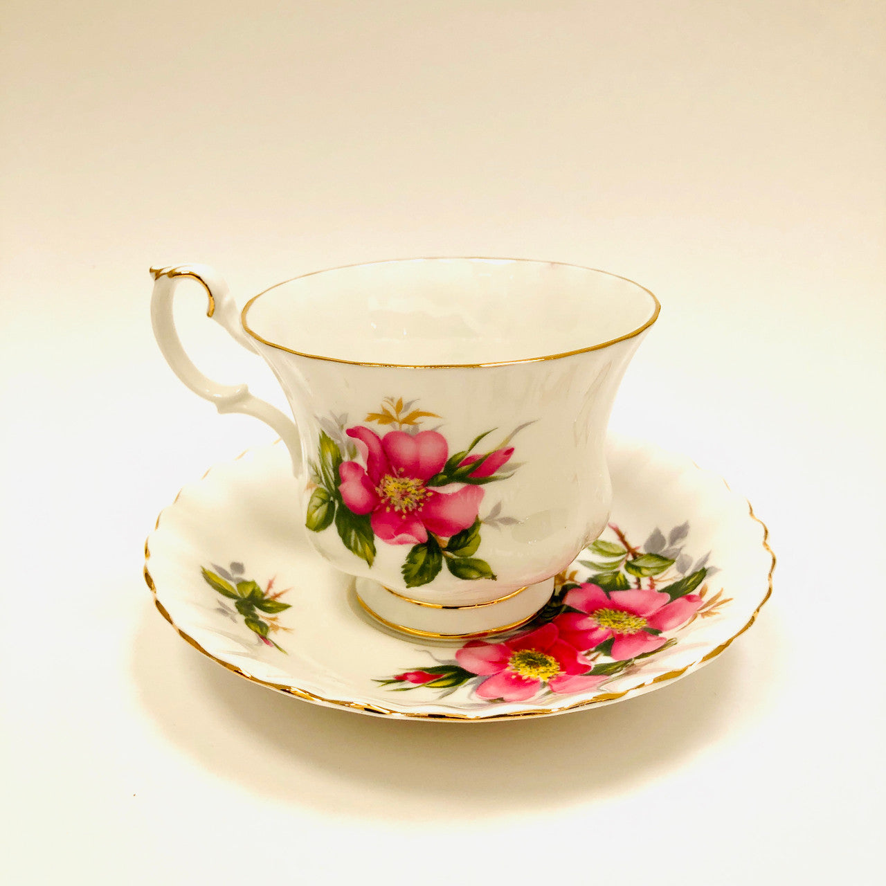 Royal Albert, Alberta, Prairie Rose, Montrose, Tea cup, Cup, Saucer, Cup and Saucer, Teacup, Wild Rose, Pink, Rose, Floral, Vintage