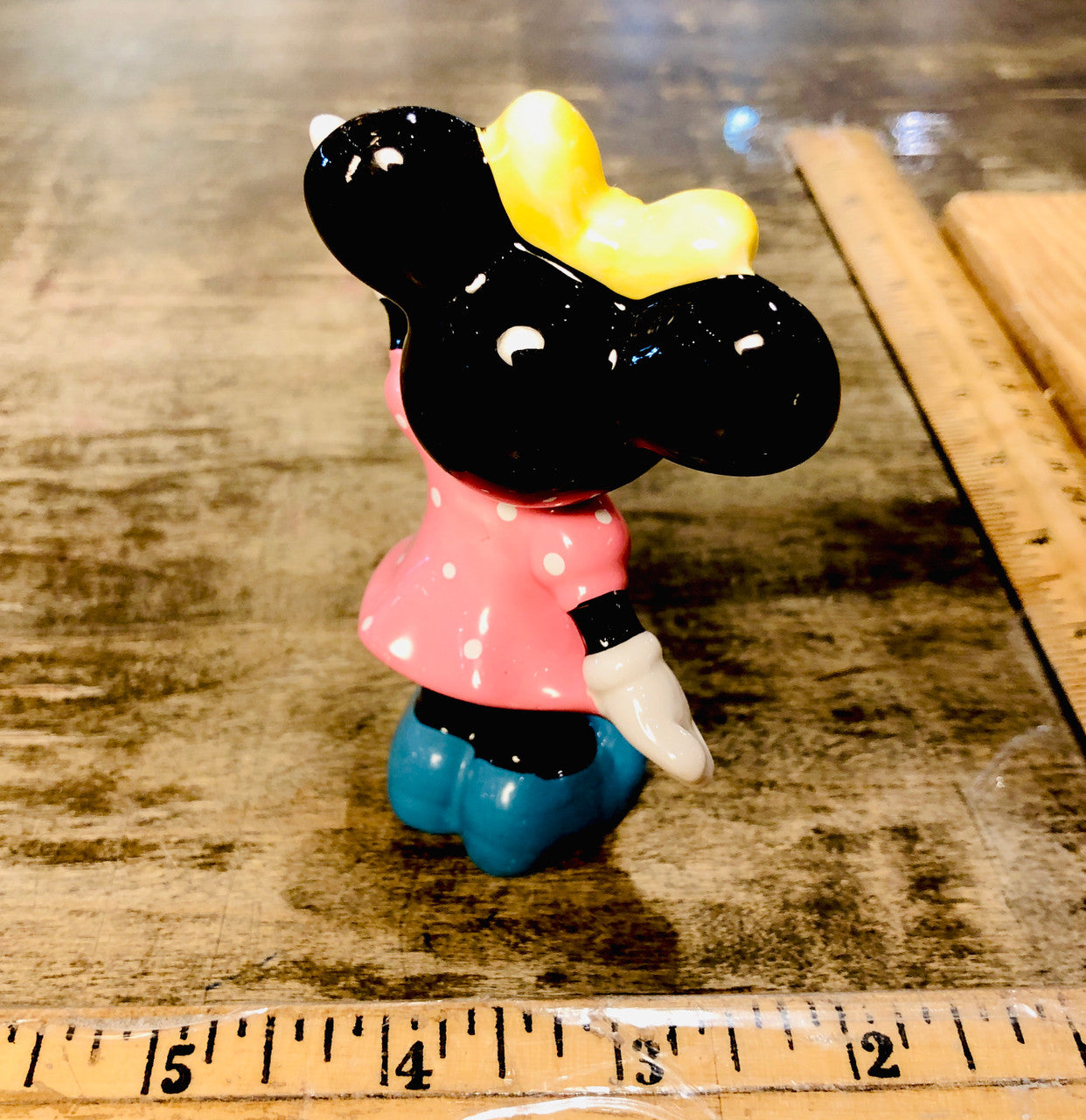 Minnie Mouse, Disney, Ceramic, Figurine, Pink Dress, Polka Dots, Blue Shoes